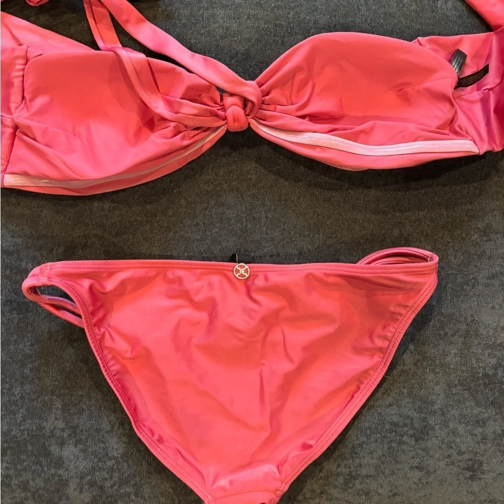 Pink Bikini Set - Picture 2 of 4